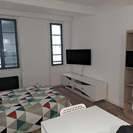 Budgetbnb 182, Proche Opera *